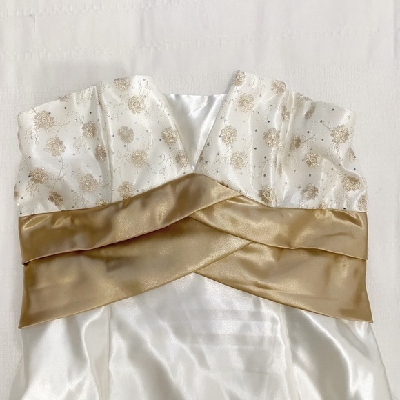 JESSICA MCCLINTOCK FOR GUNNE SAX WHITE GOLD SATIN STRAPLESS BRIDAL PROM DRESS - Picture 5 of 9